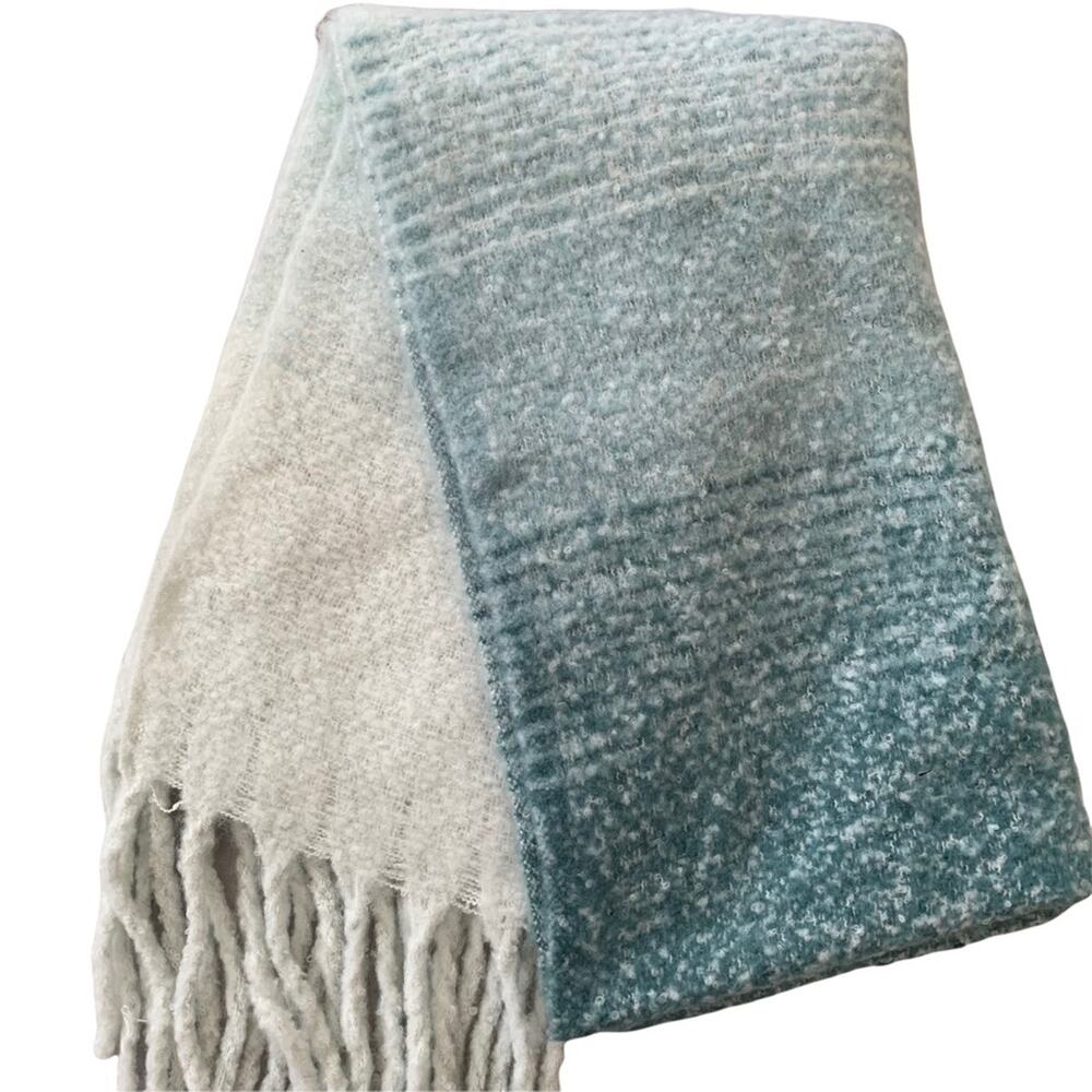 Mer Sea Turquoise Ombre Fringe Wrap Blanket Scarf - Picture 3 of 8